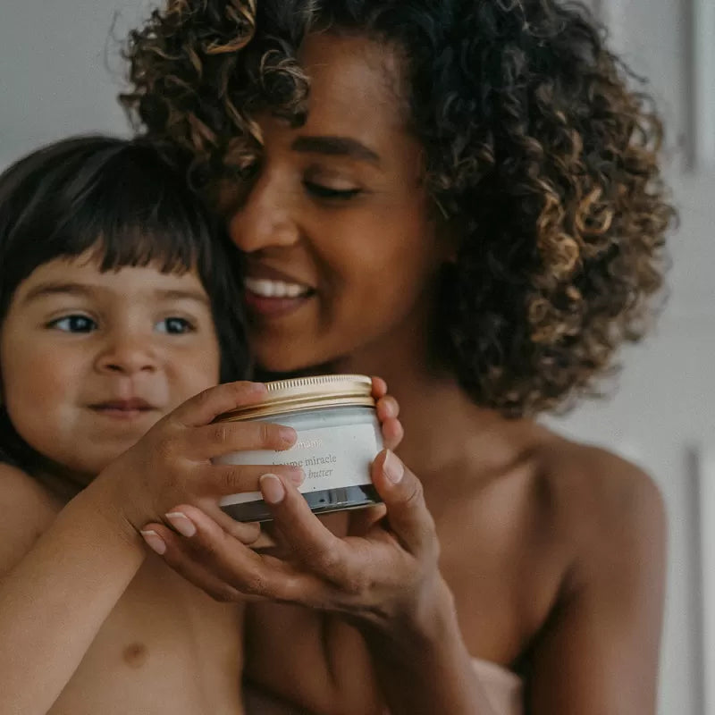 BOX Parfaite Soin du Ventre Anti-vergetures de Grossesse - Huile + Baume de Massage
