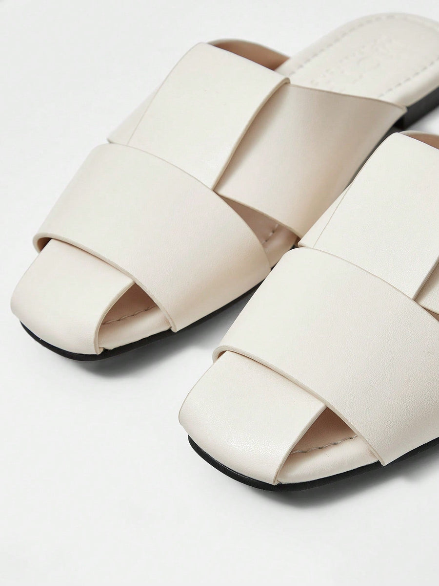 Chaussures Plates Minimalistes À Bout Rond - Ima Boutique Paris